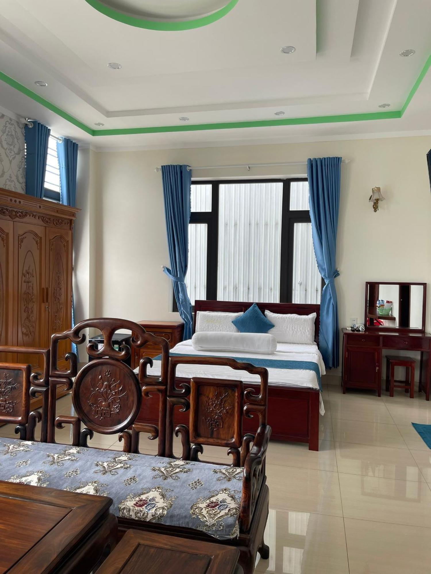 Anh Tuấn Hotel&Coffee - Pleiku, Gia Lai Exterior foto
