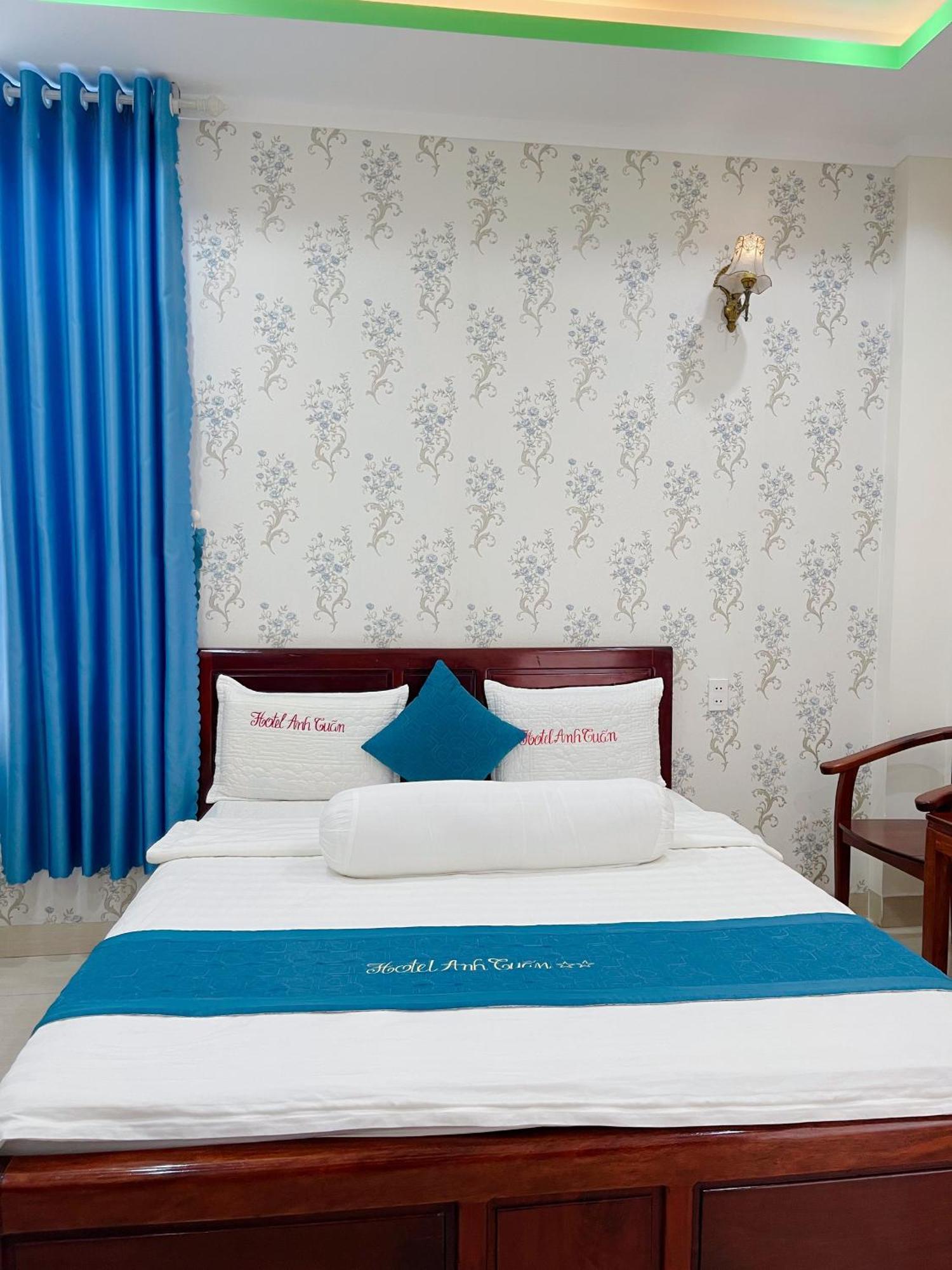 Anh Tuấn Hotel&Coffee - Pleiku, Gia Lai Exterior foto