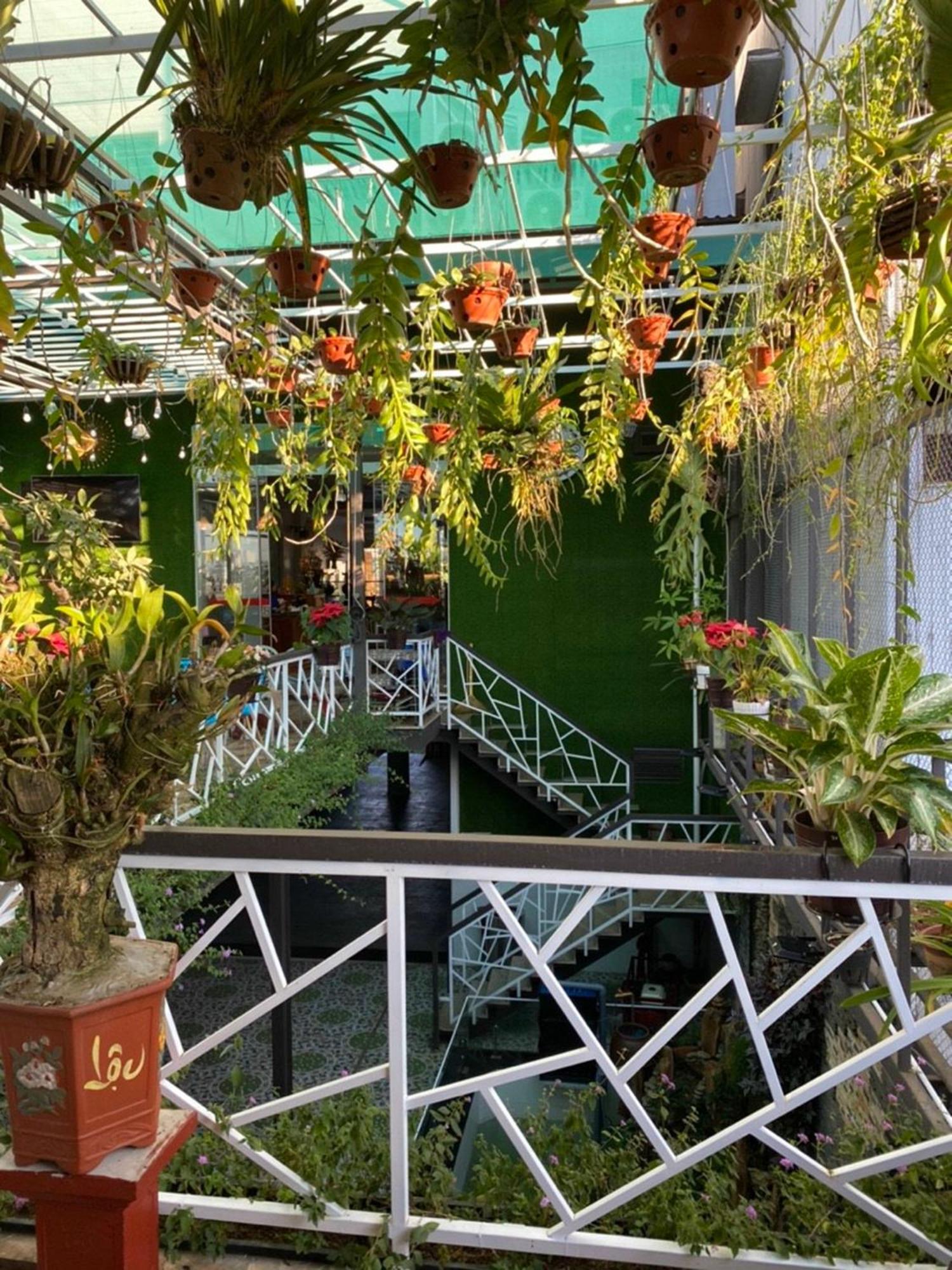 Anh Tuấn Hotel&Coffee - Pleiku, Gia Lai Exterior foto